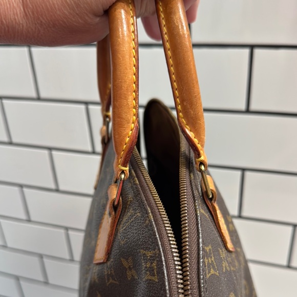 Louis Vuitton Brown and Tan Monogram Satchel - Picture 11 of 14